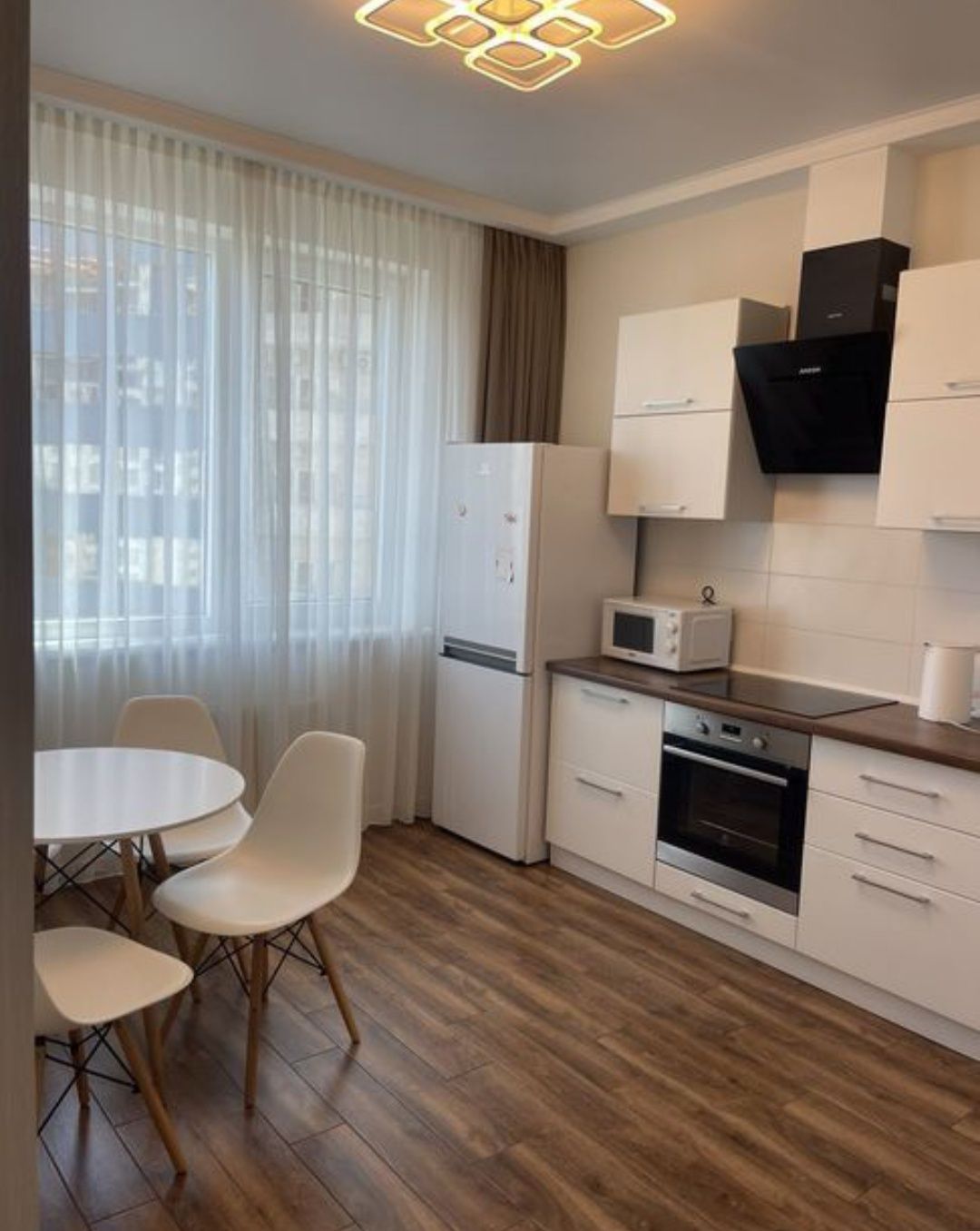 Modern Apartment in Pearl 26 Complex with Parking