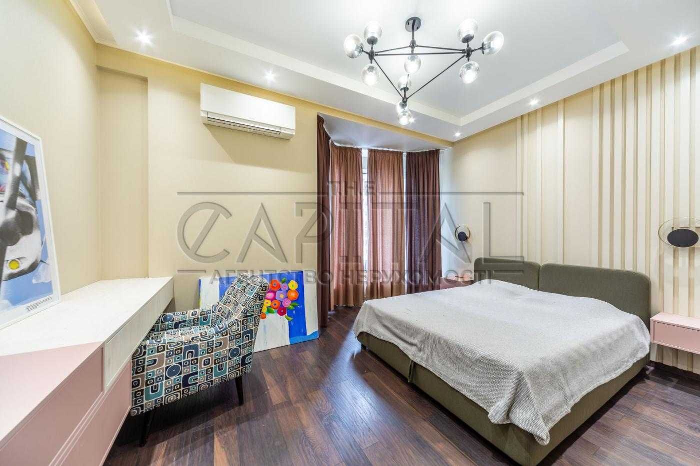 Modern 3-Bedroom Apartment with Designer Interior