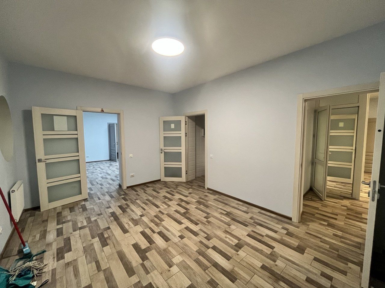 Spacious 3-Room Apartment in Lviv City Center Near Dnister Hotel