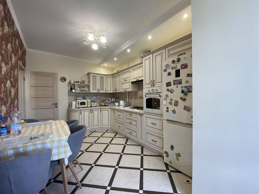 Fully Furnished 2-Room Apartment with Modern Amenities