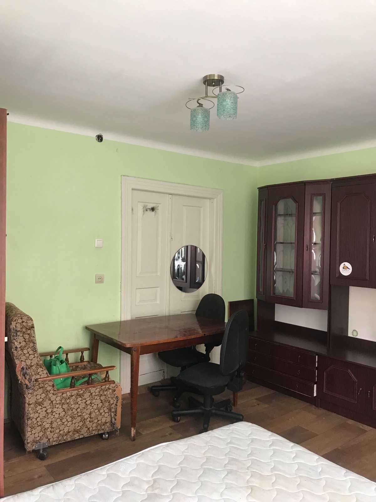 2-Room Apartment in Historic Building with Private Yard