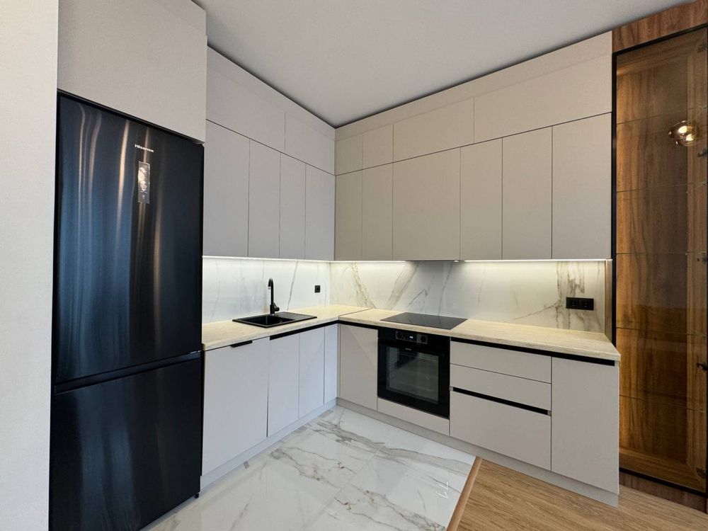 1-Bedroom Apartment in City Line Complex with Modern Design