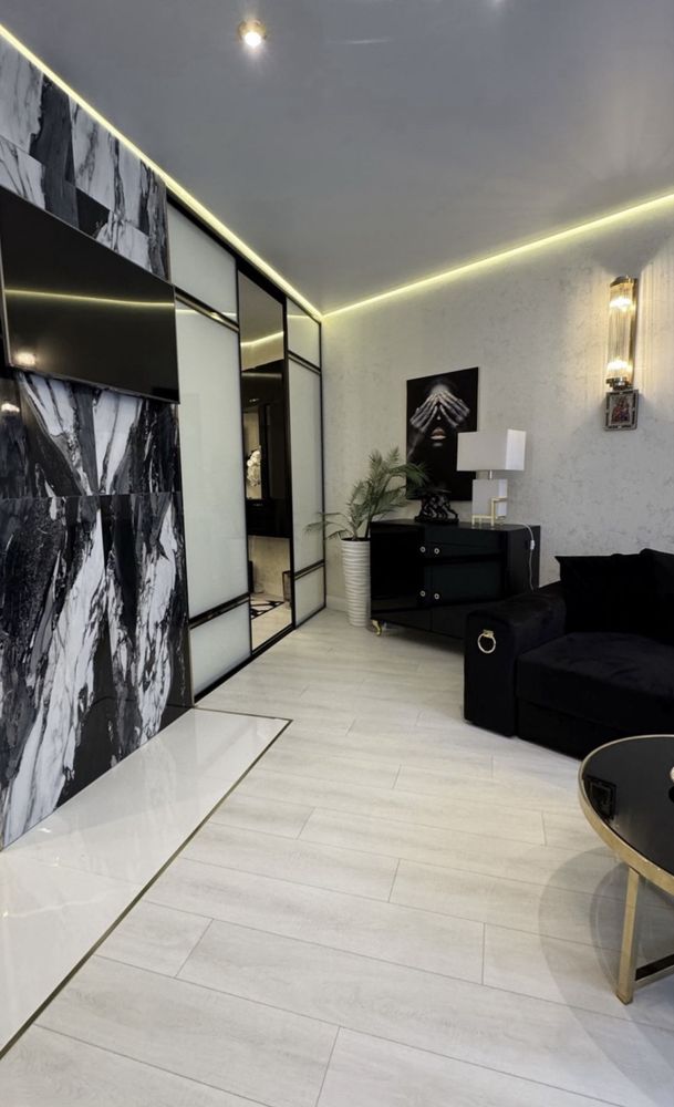 Stylish 50m² Apartment in 44 Pearl Complex, 14th Floor, Sea Proximity