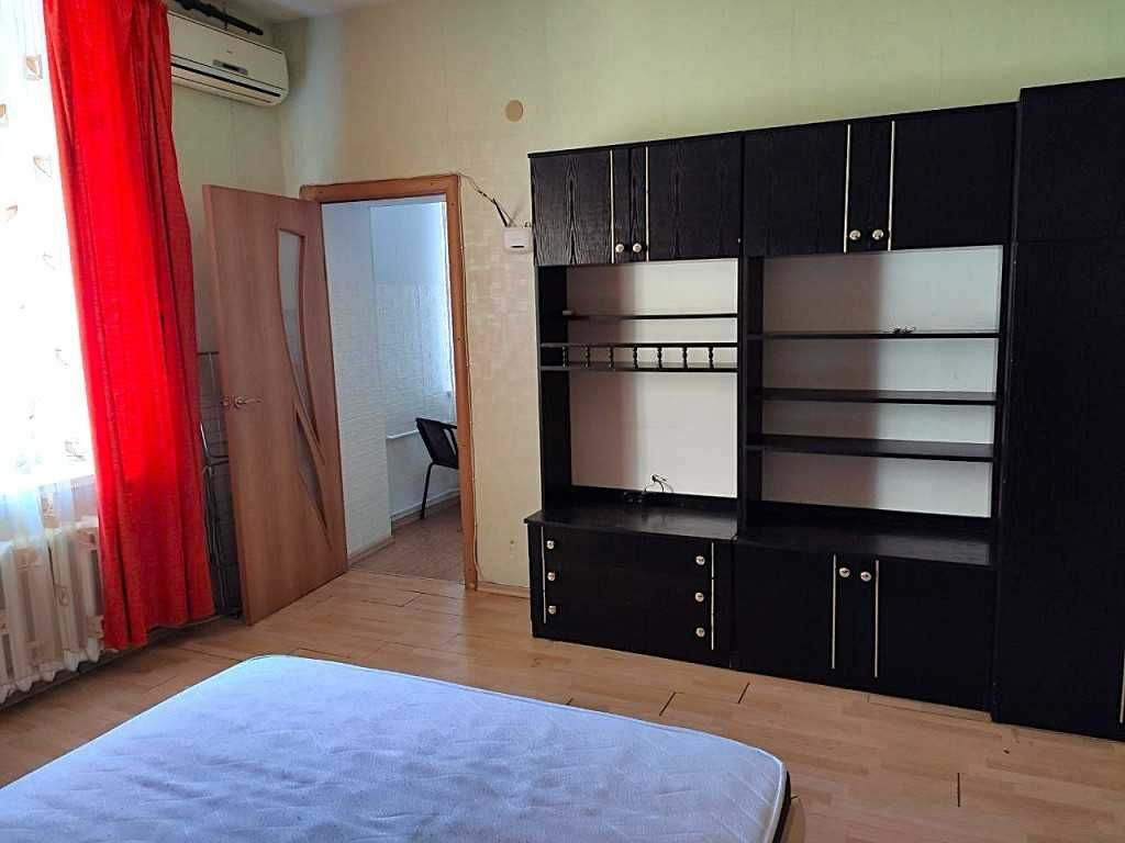 Cozy Apartment in Quiet City Center near New Bazaar