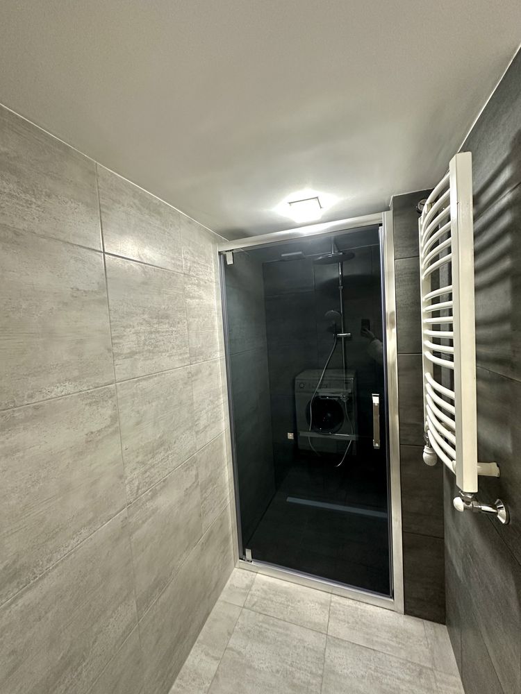 Modern 1-Bedroom Apartment with Private Garden Access