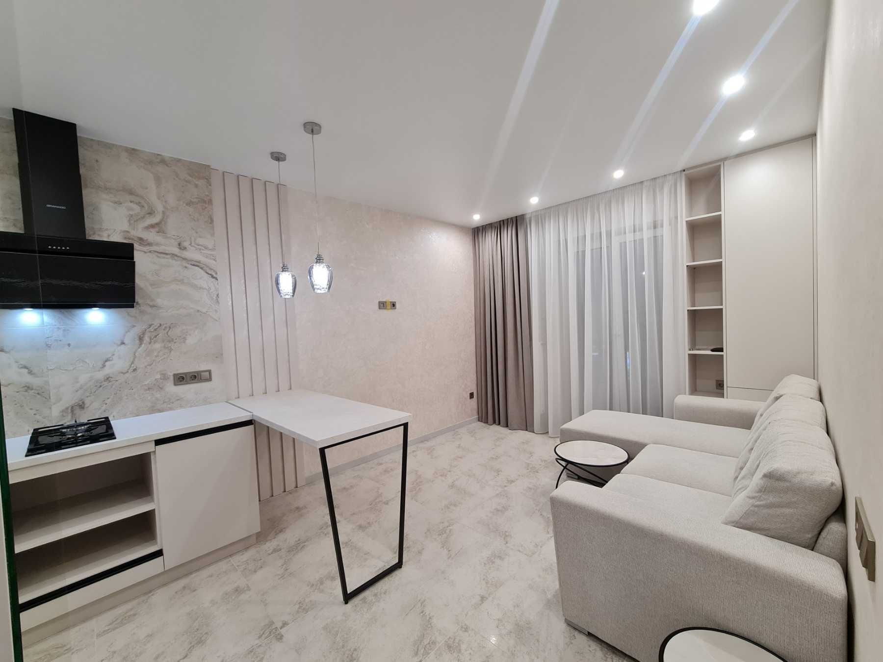 Luxurious 1-Bedroom Apartment with High-End Renovation and Autonomous Heating