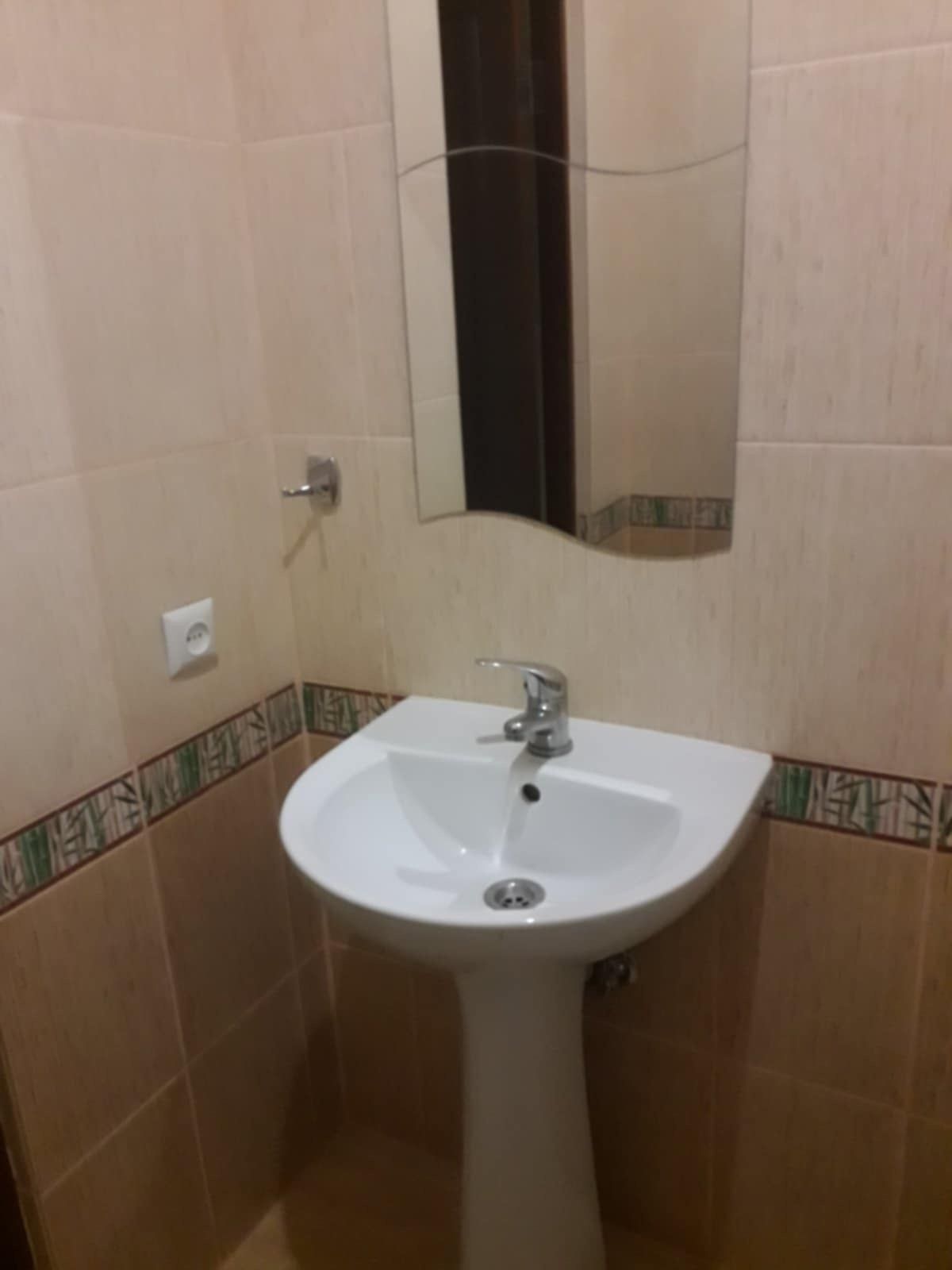 3-Bedroom Apartment near School 3, New Building with OSBB