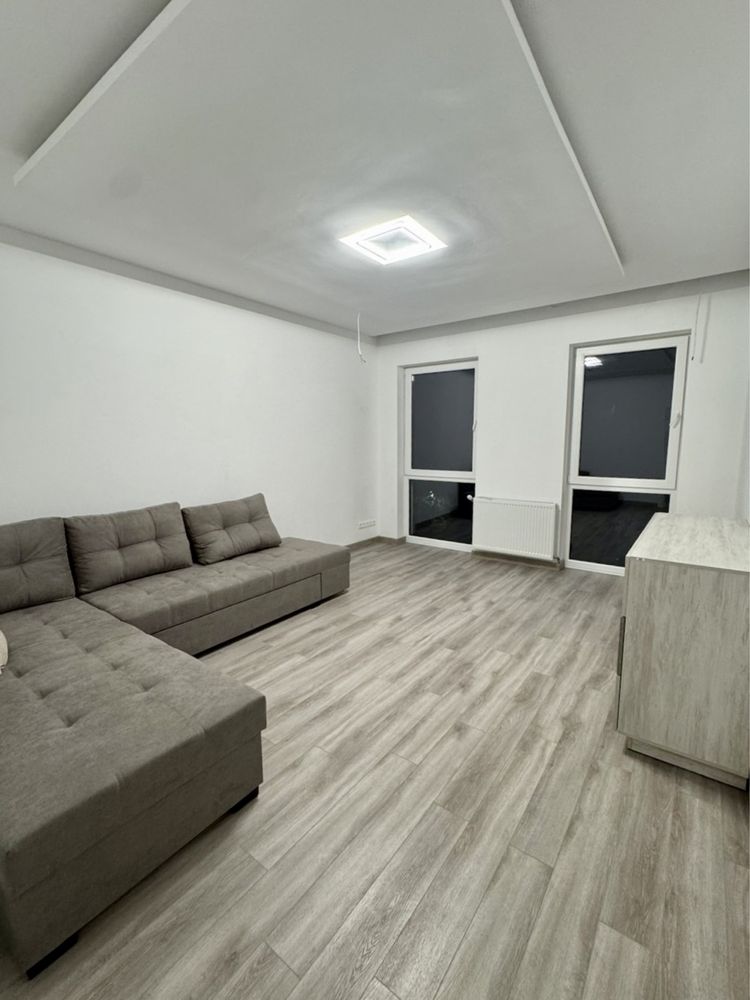 2-Room Apartment in Comfort City New District with Designer Renovation