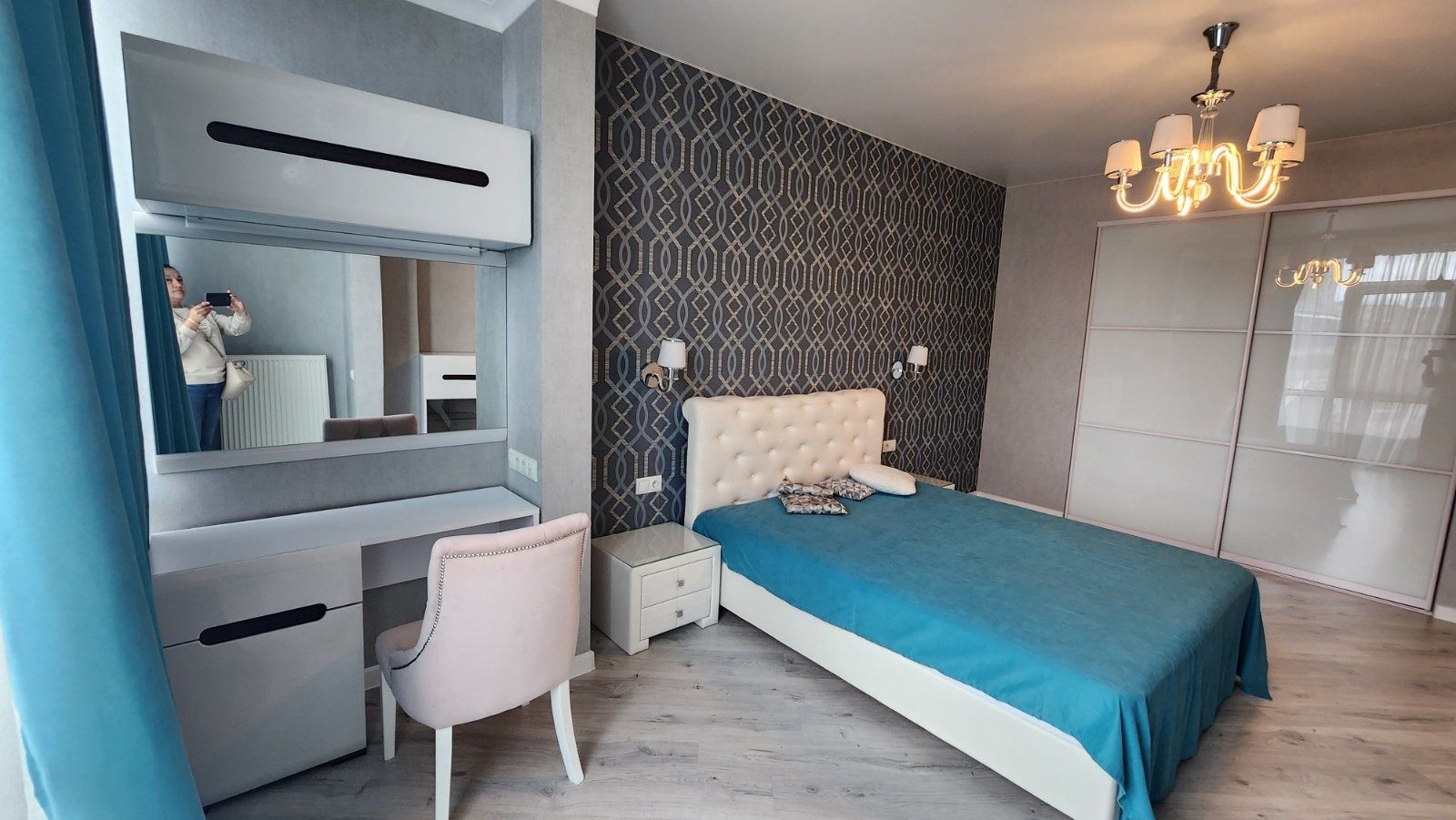1-bedroom apartment in Arkadia, 26 Pearl, near Silpo, walking distance to sea