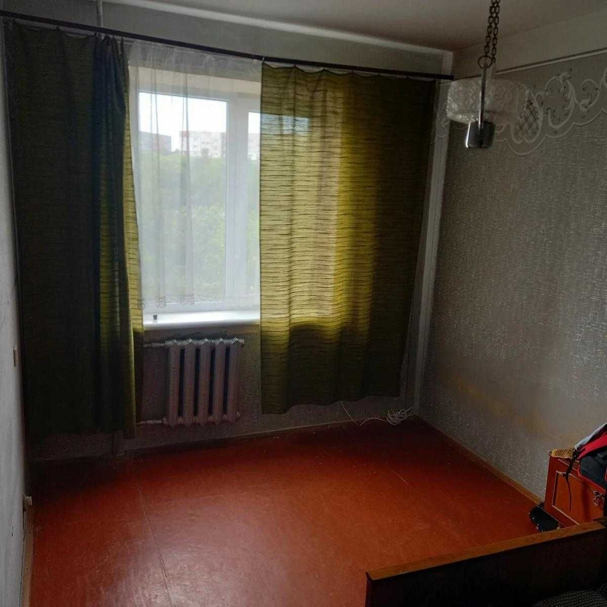 2-Room Apartment in Sykhiv, Dovzhenka Street