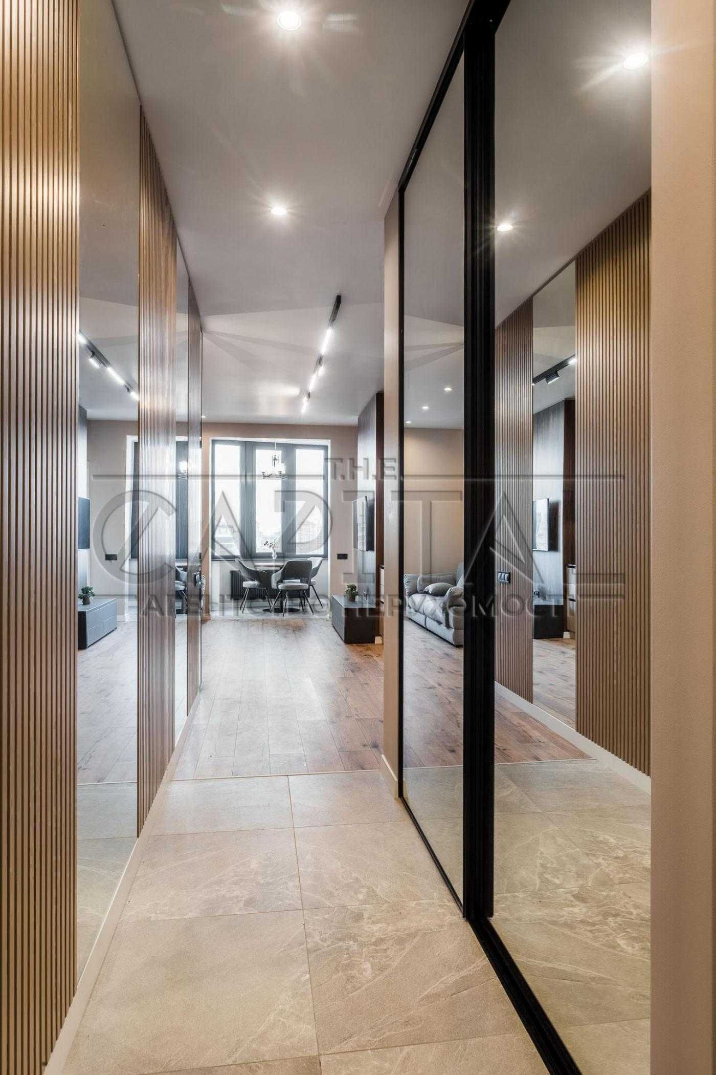 Prestigious Apartment in Prestige Hall Complex with High-Quality Renovation