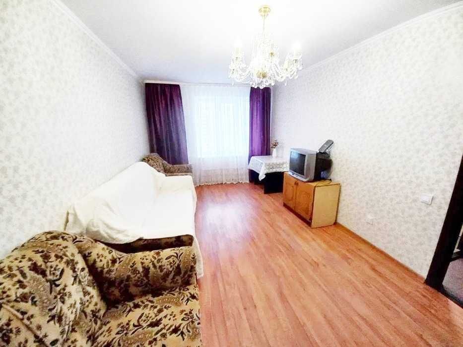 Modern 1-Bedroom Apartment Near Metro with Euro Renovation