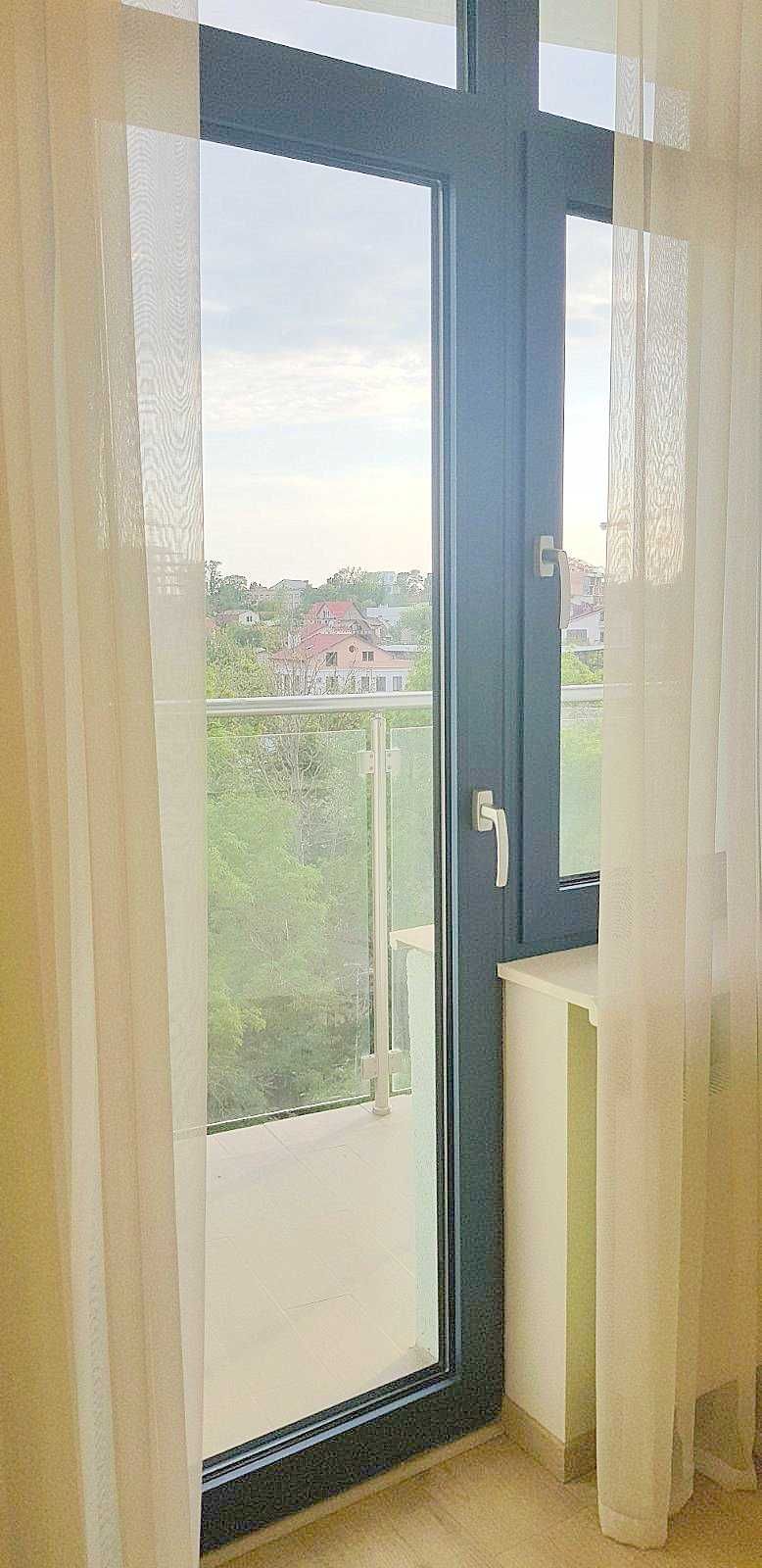 Designer Studio Apartment near Sea in Santorin Complex
