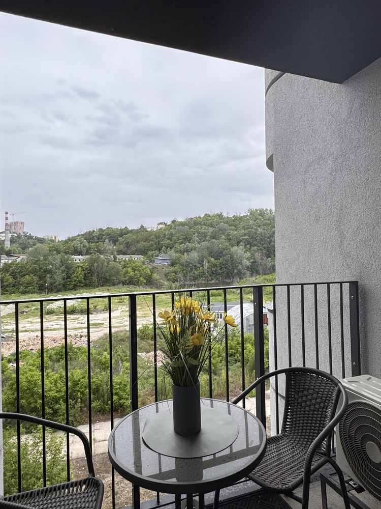 Business Class 1-Bedroom Apartment in Podil, Kyiv