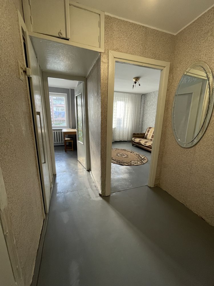1-Room Apartment in Stryi, Fully Renovated, Sunny and Warm