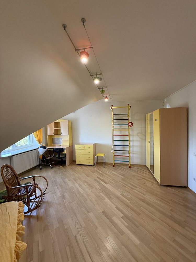 2-Level Apartment in New Club-Type Building on Roksolan Street