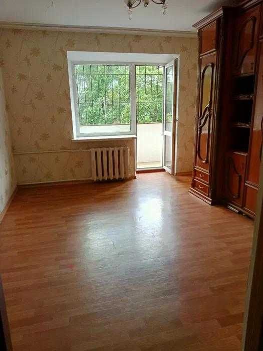 2-Room Apartment in City Center, Second Floor, Quiet Location