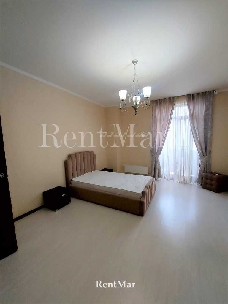 3-Bedroom Apartment on Greek Street, Sea and City View