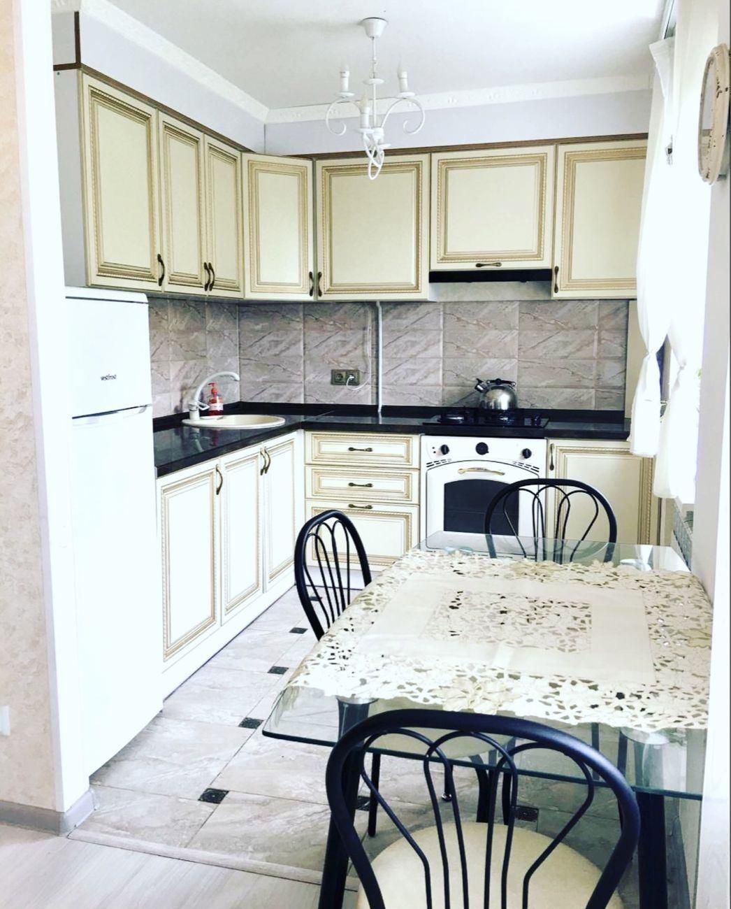 2-Room Apartment near Zvynarytska Metro, Designer Renovation