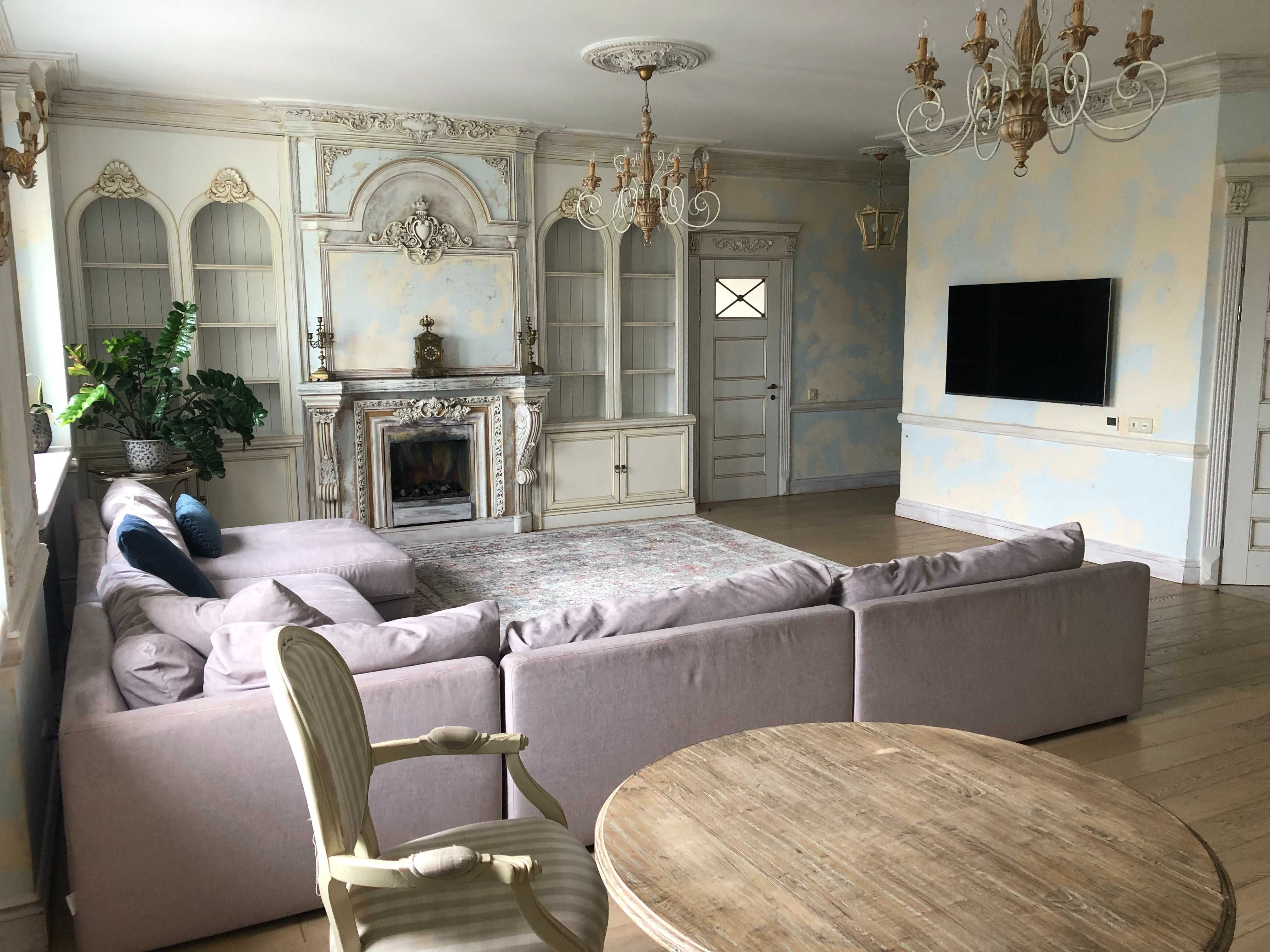 Luxury 240m² Designer Apartment in Historical Kiev Center