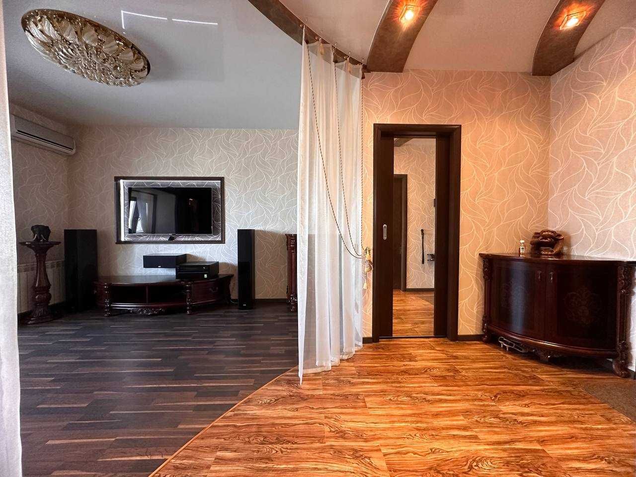 Spacious 4-Room Apartment on Prospekt Polya with Ideal Location