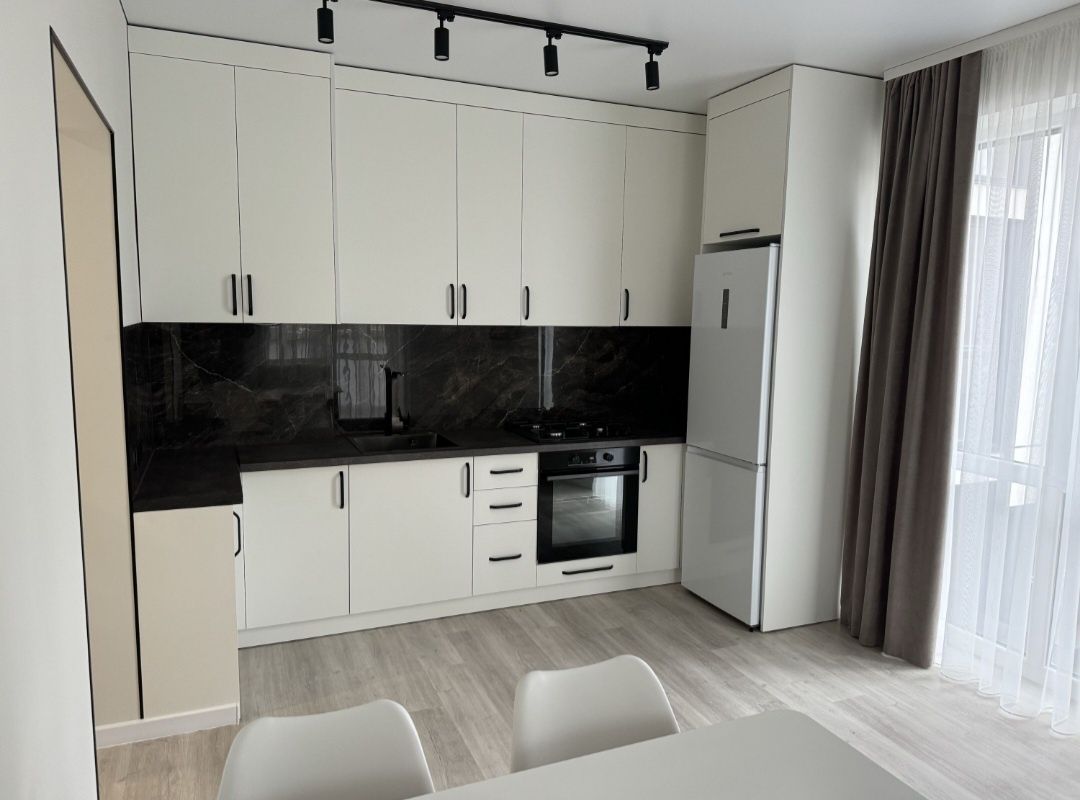 1-Bedroom Apartment in Family City Complex, O.Telihy Street