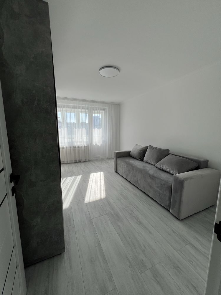 Renovated 3-Room Apartment with Warm Flooring and Gas Heating