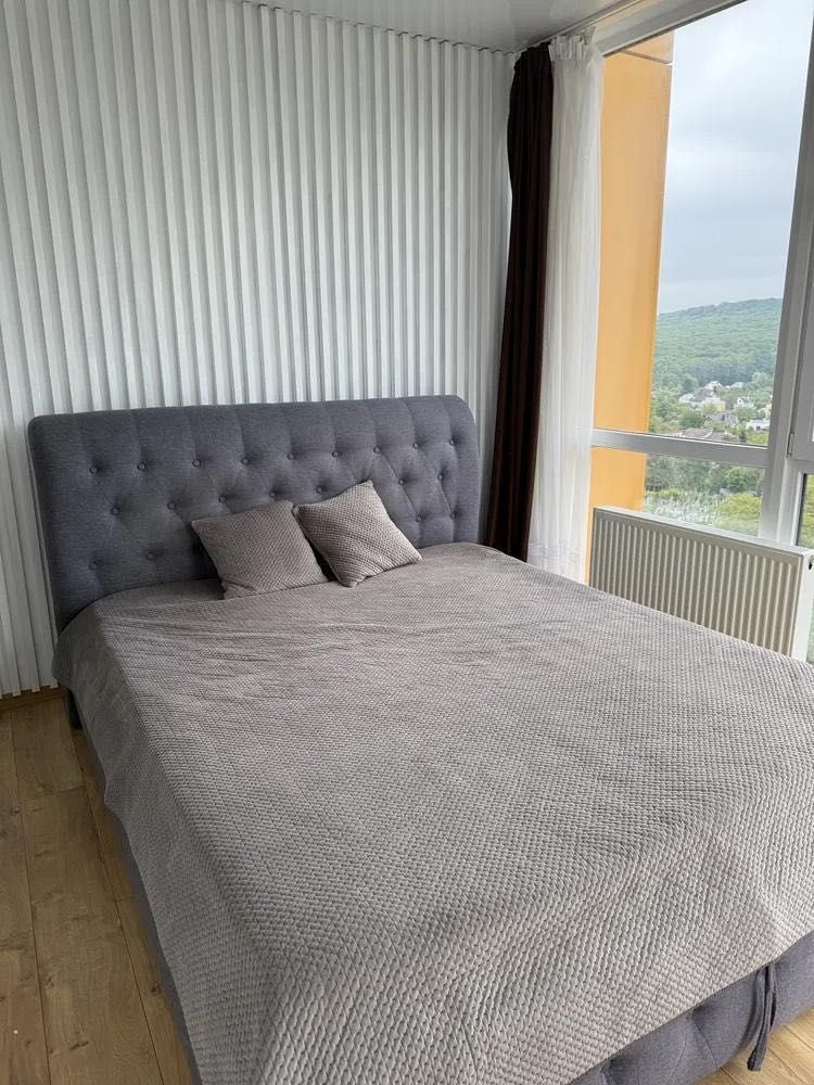 Spacious 1-Bedroom Apartment with City View in Shchaslyvy Complex