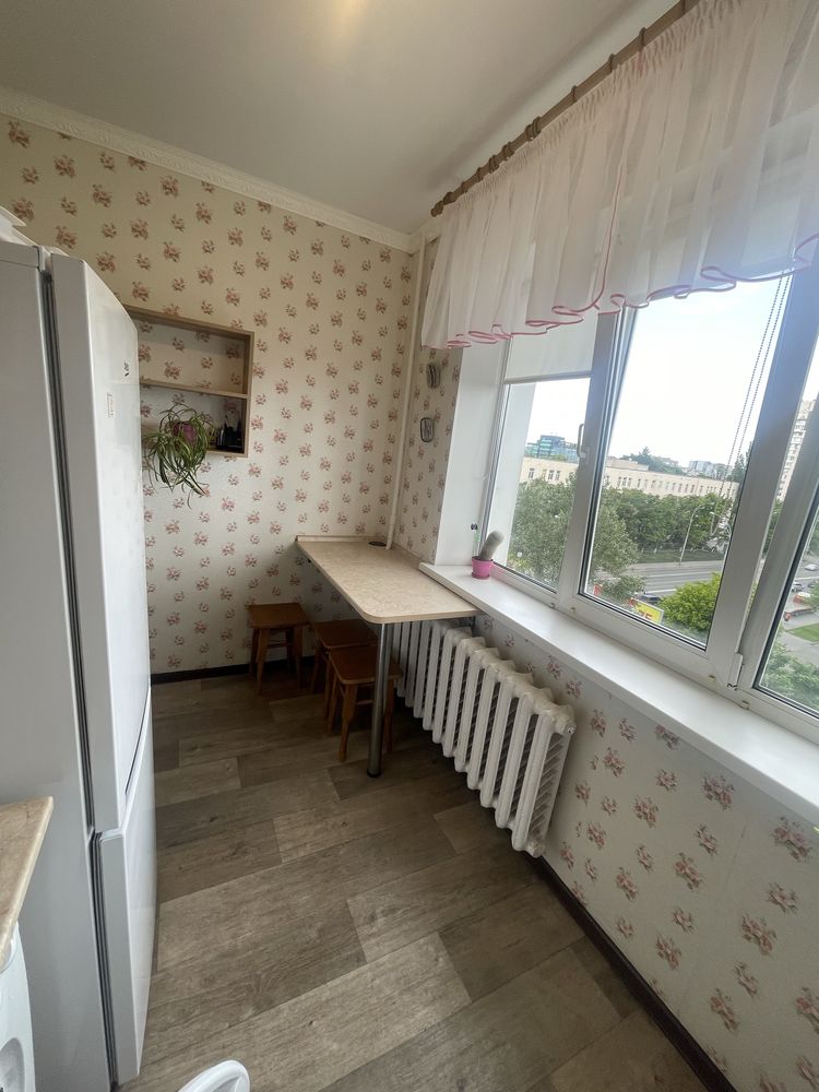 1-Room Apartment in Convenient Holosiivskyi District Location