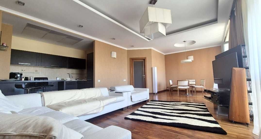 Cozy 2-Bedroom Apartment in Arkada Complex near Sea and City Center