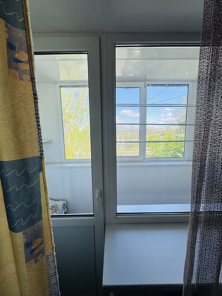 2-Room Apartment in Irpin, Sadova Street, 4/5 Floor