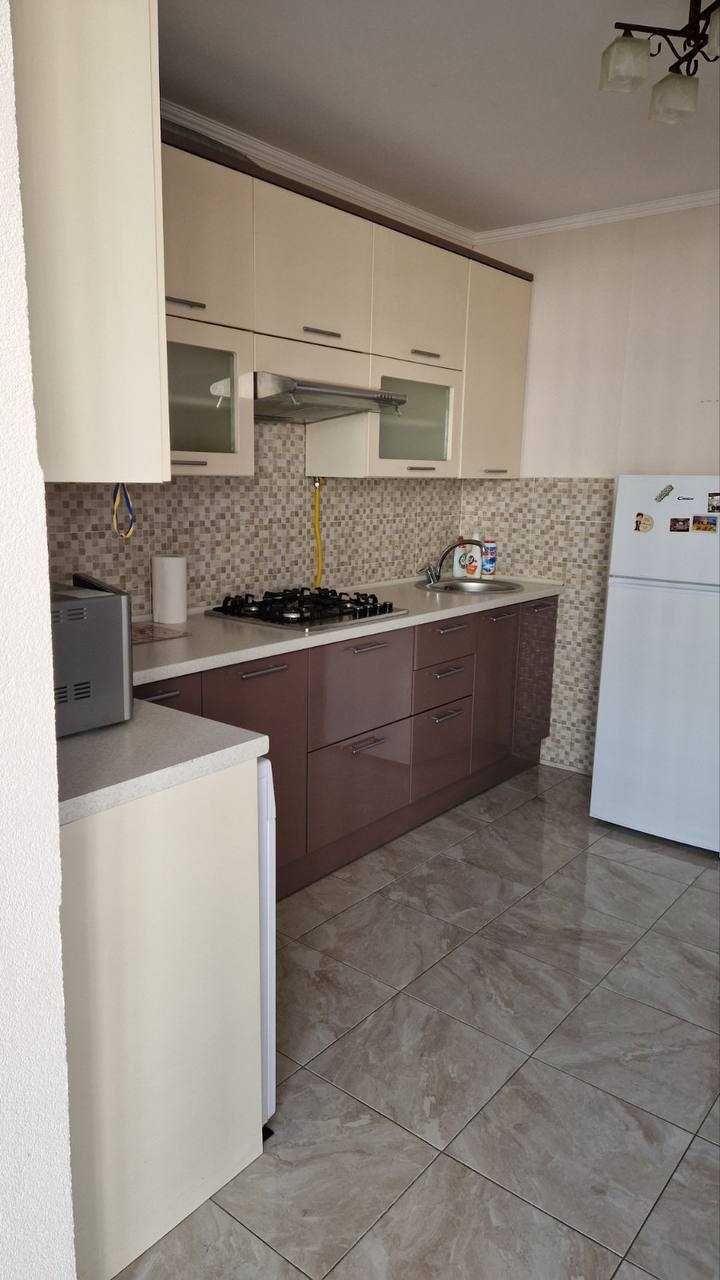 1-Bedroom Apartment on Vysochana Street, 2nd Floor