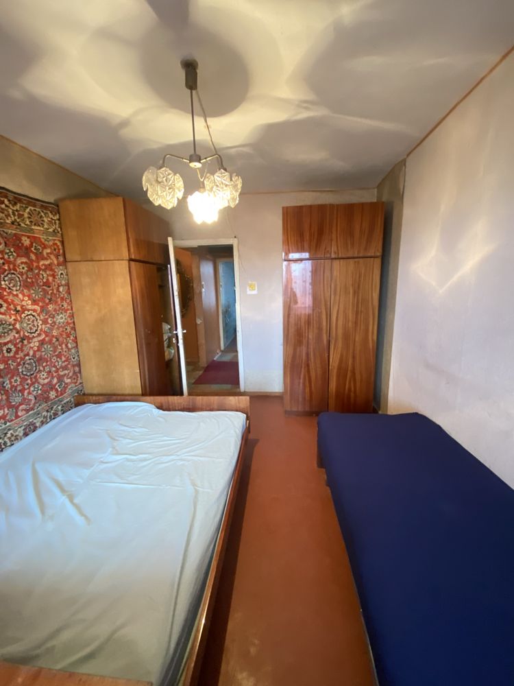 Spacious 3-Bedroom Apartment in Yuvileinyi District