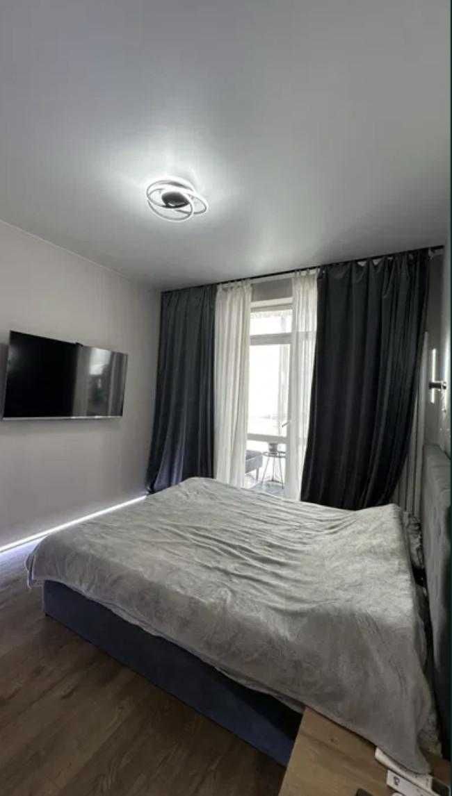 1-Bedroom Apartment with Designer Renovation in Amsterdam Complex, Bilogorodka
