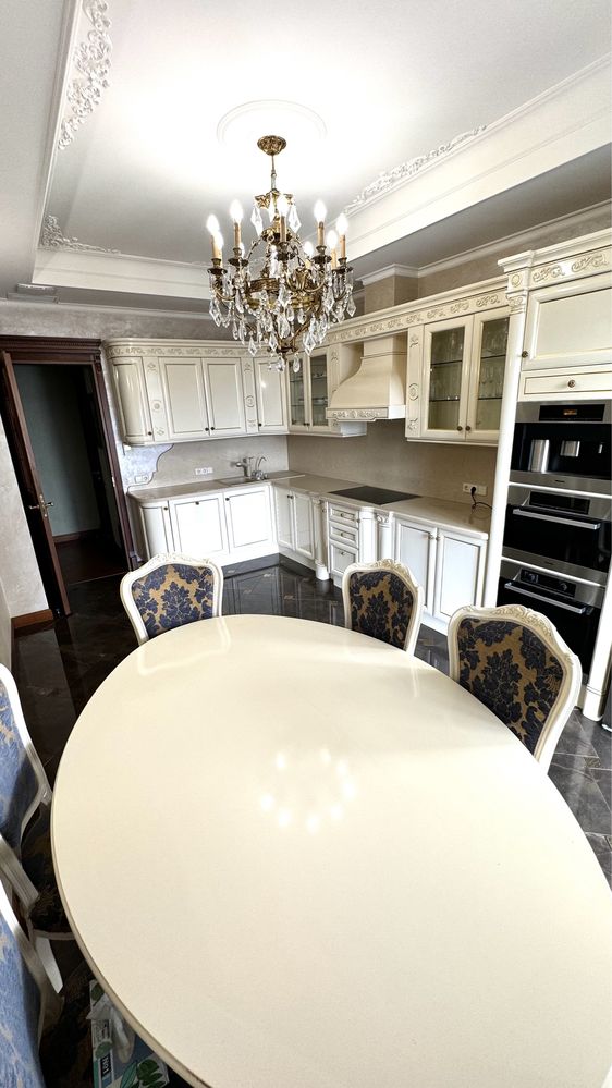 Spacious 150 sq.m. 7th Floor Apartment with Premium Amenities