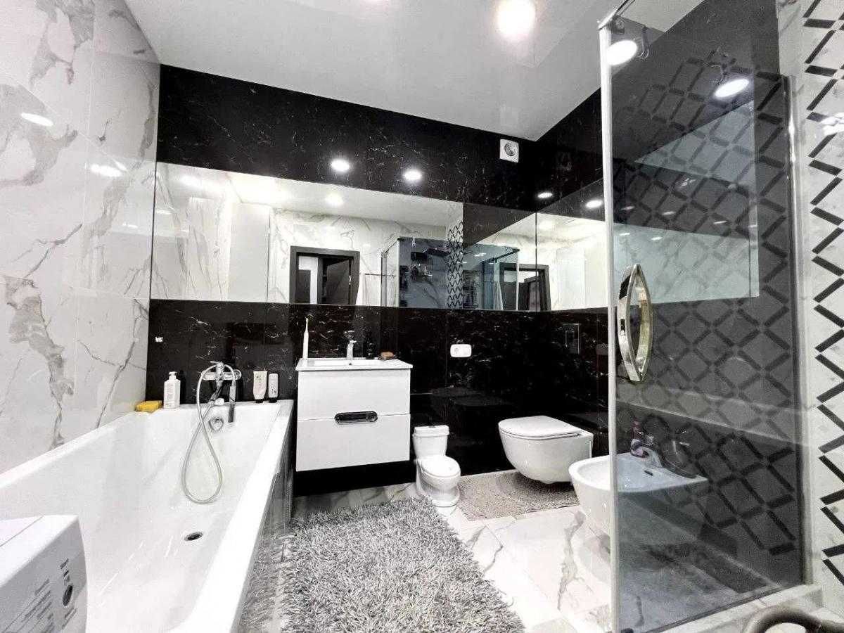 Designer 3-Bedroom Apartment in Avalon Comfort Complex