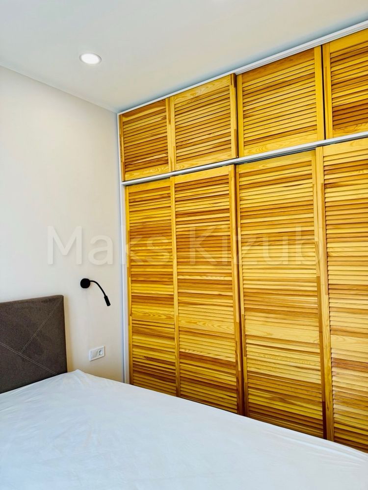 1.5-Room Apartment in Comfort City Complex with Modern Renovation