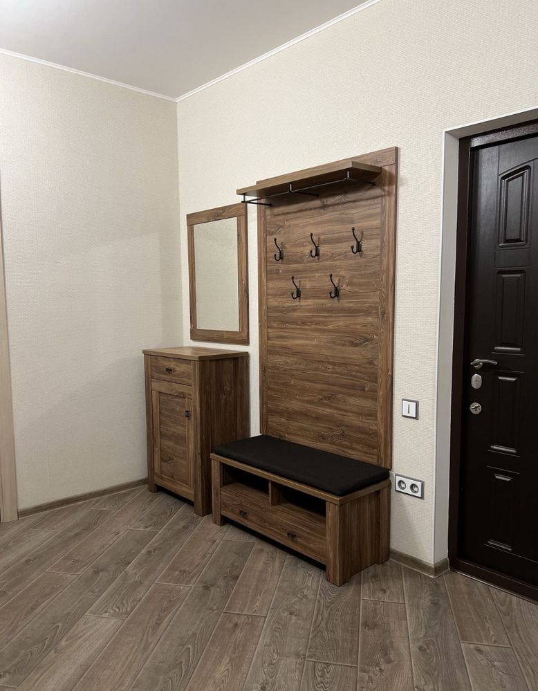 2-Room Apartment in Genuyezska Street with City View