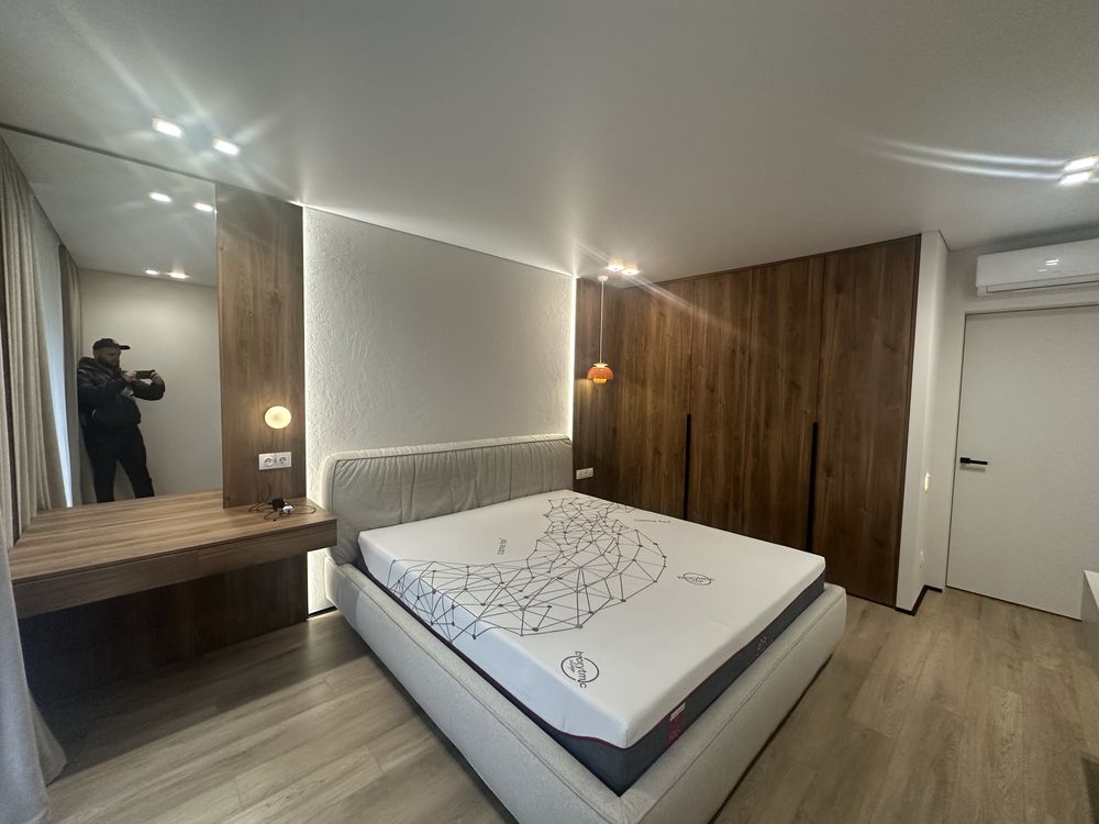 Modern 2-Room Apartment in Shevchenko Area, Lviv City Center