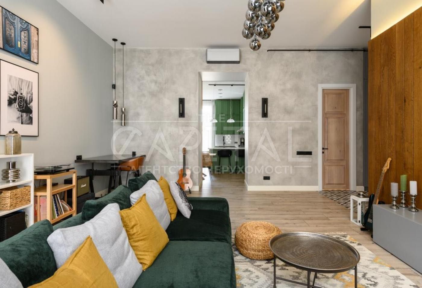 Luxury Designer Apartment in Kyiv City Center with Premium Renovation