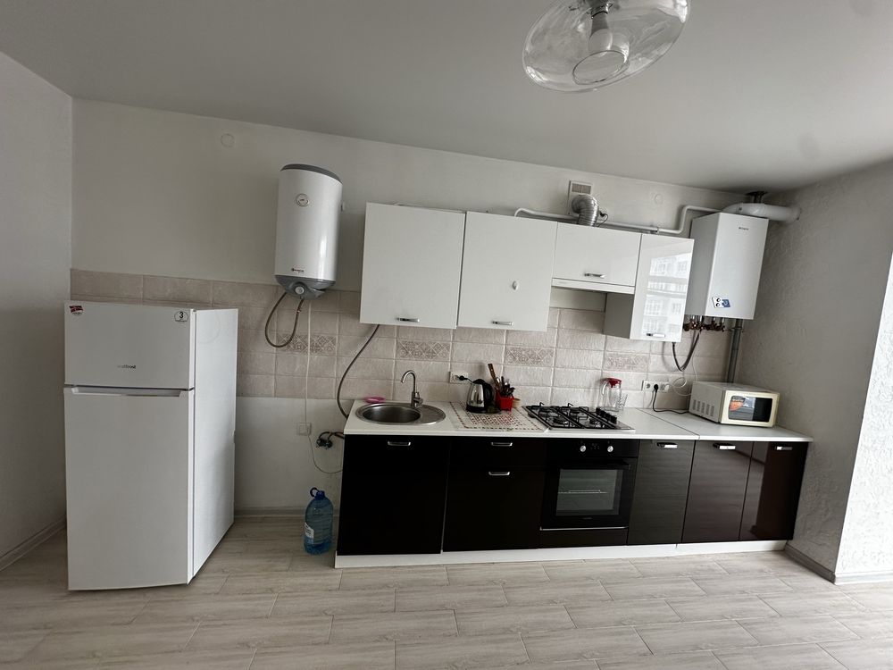 Spacious 1-bedroom apartment in city center with individual gas heating