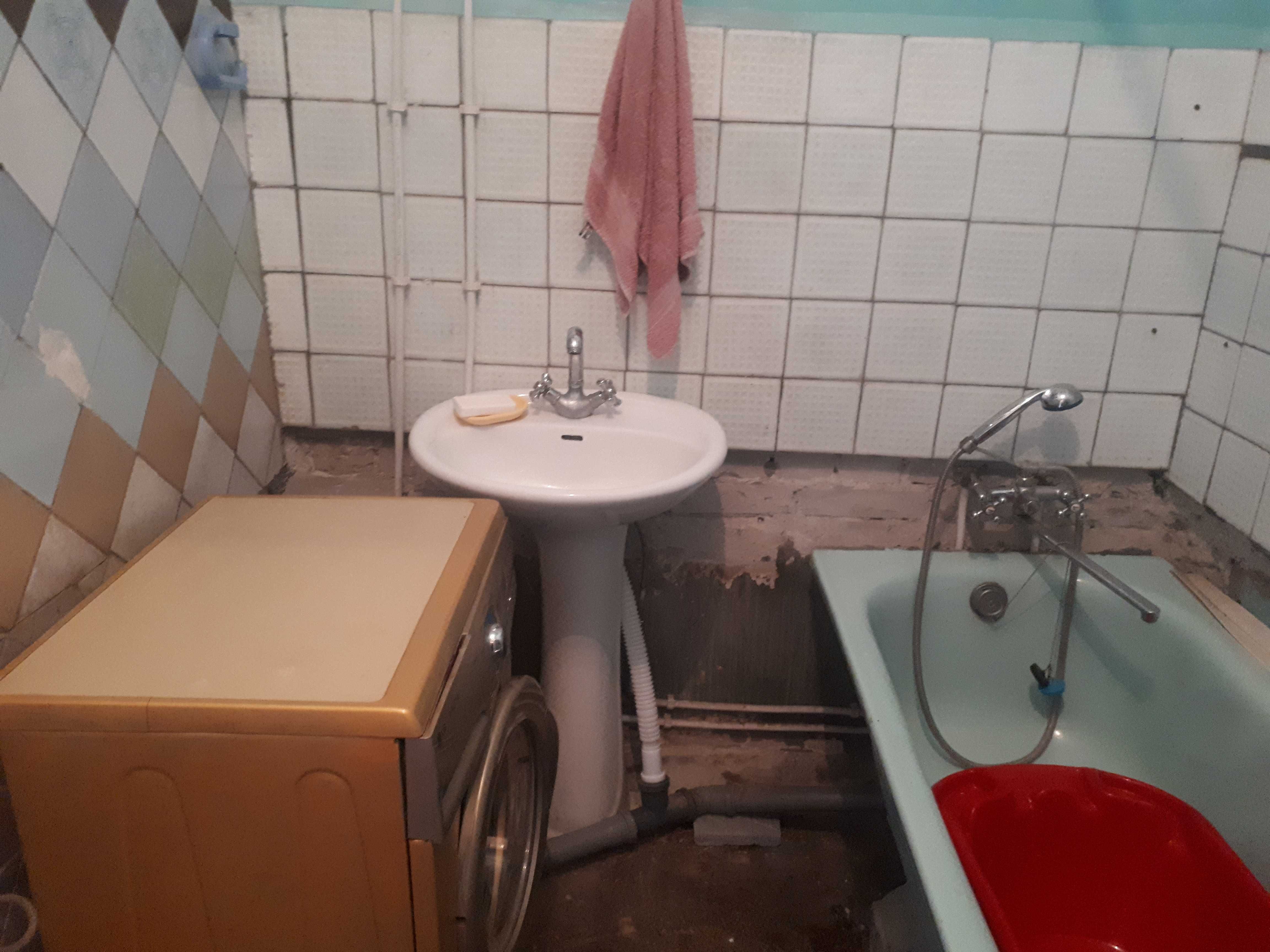Furnished One-Bedroom Apartment with Kitchen Appliances