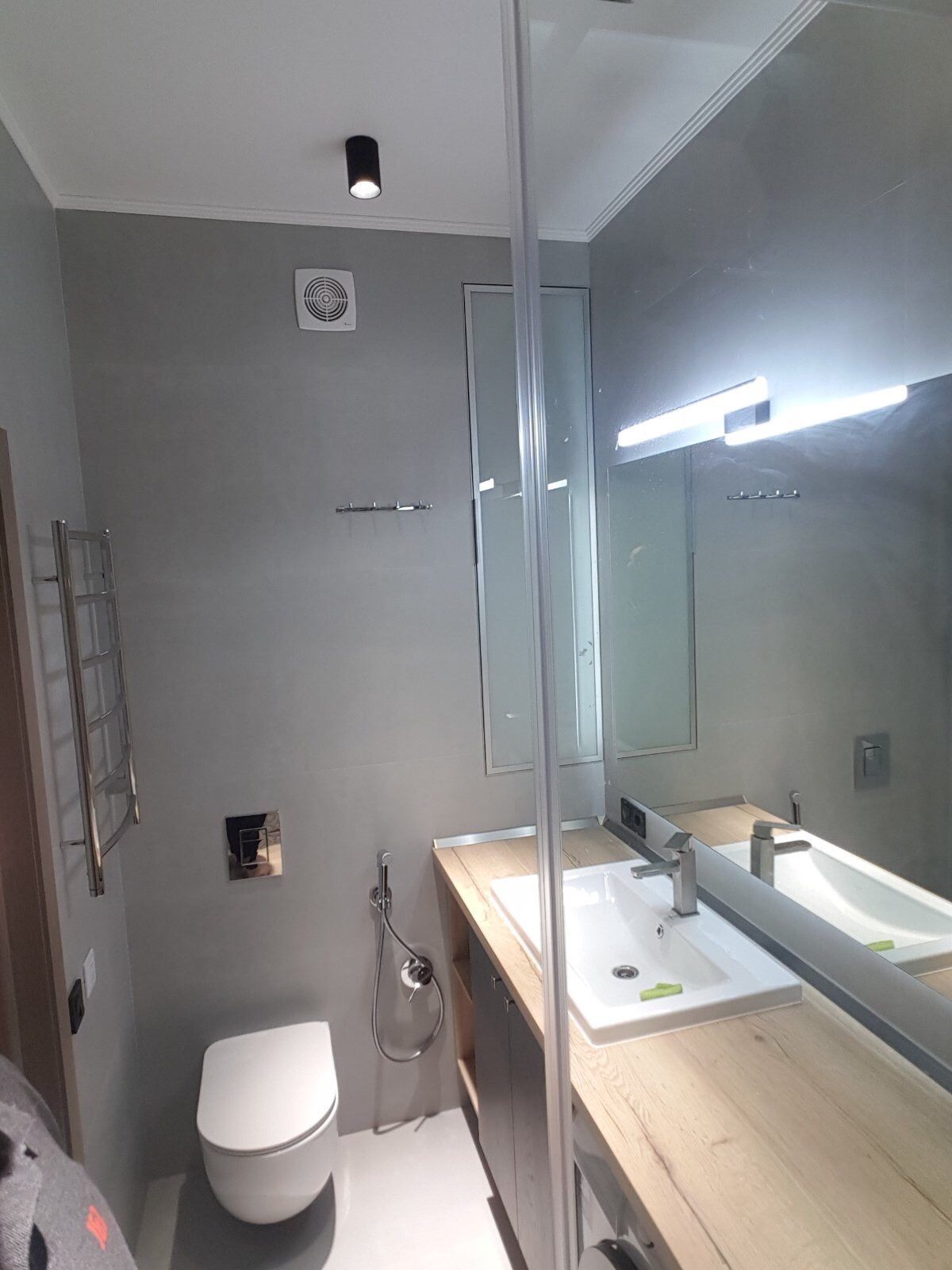 Modern Apartment in Pearl 26 Complex Genoa