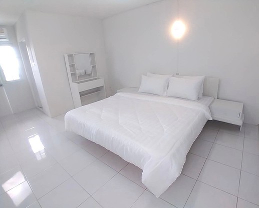 Studio Apartment in Jitrapar Mansion, Thong Lor, Bangkok