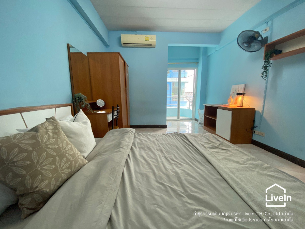 LiveIn @ Boonland Mansion - Studio Apartments near Ratchathani Hospital