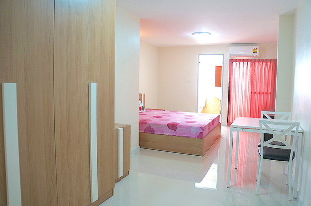 Brand New Apartment Near Icon Siam