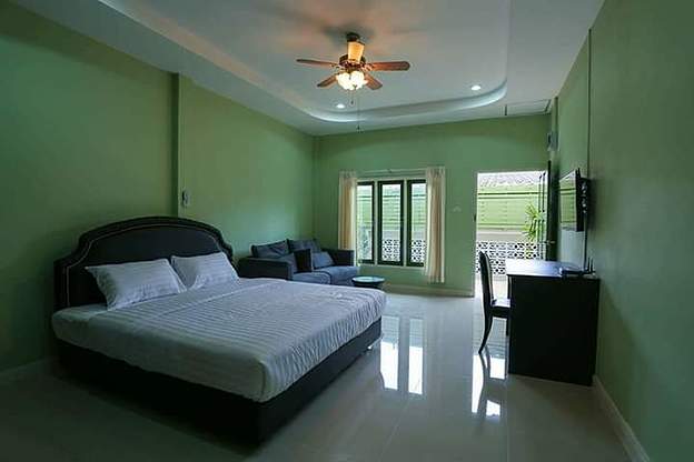 Green-themed Rental Near Bangtao Beach with Modern Amenities