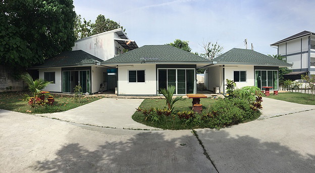 Compact Rental Unit with Modern Amenities