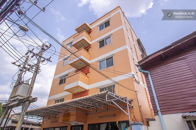 Thara Place near MRT YELLOW LINE, Chokchai4 station