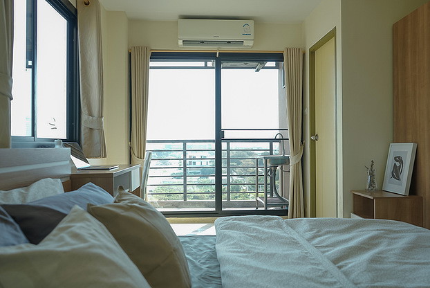Fully Furnished Apartment Near BTS Bearing with Free WiFi